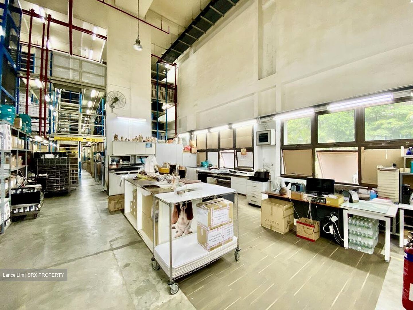 Food Point @ Tai Seng (D13), Warehouse #506889411